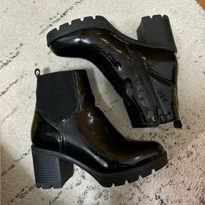 Naturalizer Verney Waterproof Lug Sole Black Booties